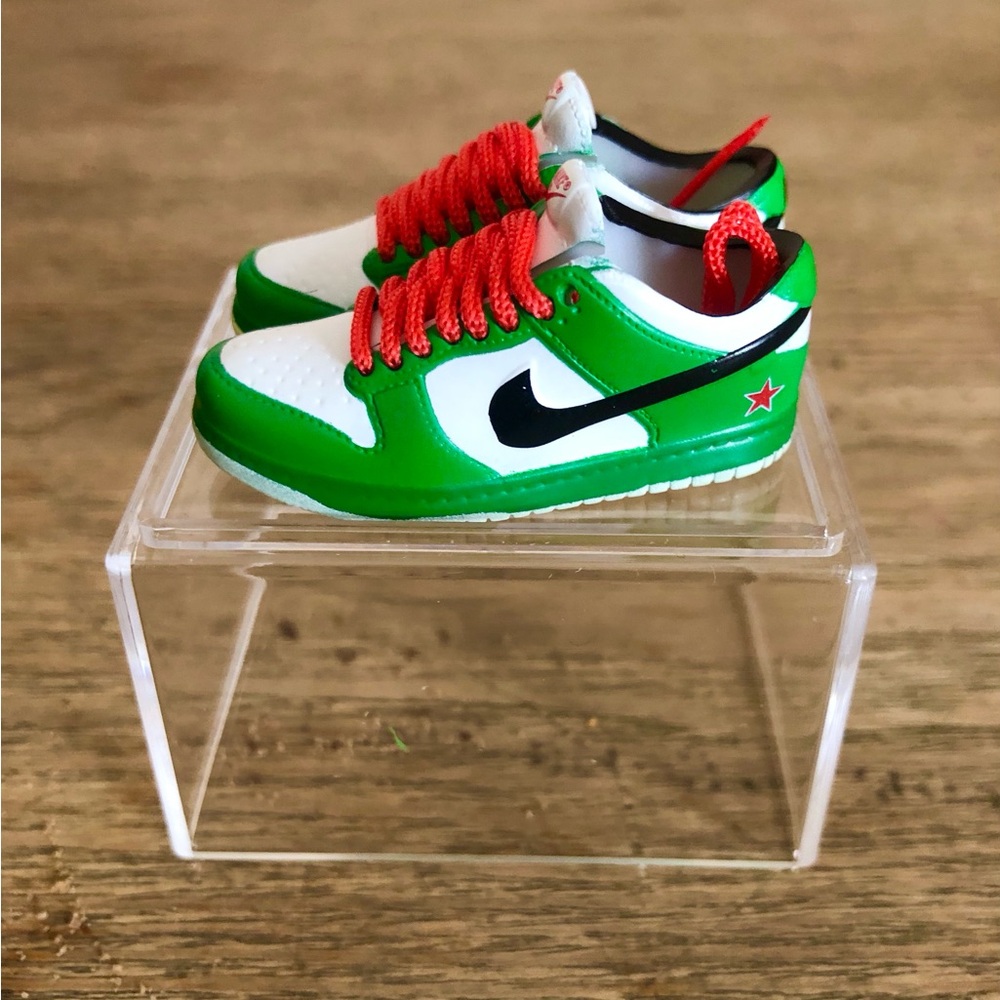 Green Mini Sneakers Shoes Miniature Collectible - Picture 3 of 6